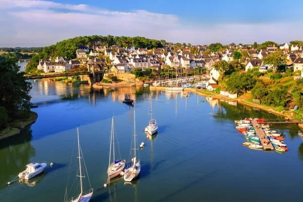 photo_aérienne_port_navalo_voilier_bateaux_par_beau_temps_covoiturage_zen_bus_vannes